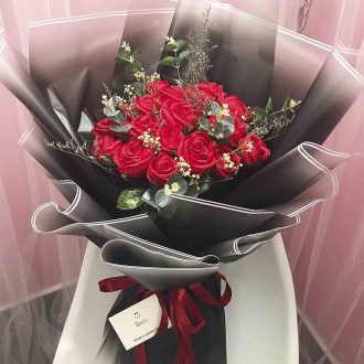 Bó hoa hồng giấy handmade đỏ 18 bông