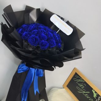 Bó hoa hồng kim tuyến xanh