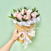 Bó hoa giấy tulip hồng nhỏ