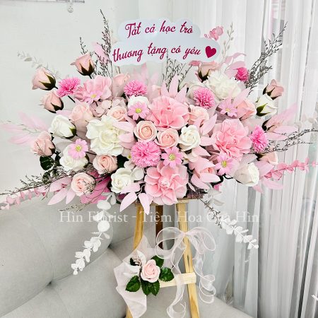 lẵng kệ hoa sáp tone hồng