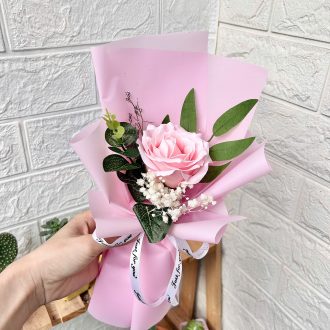 Bó hoa hồng sáp mix baby