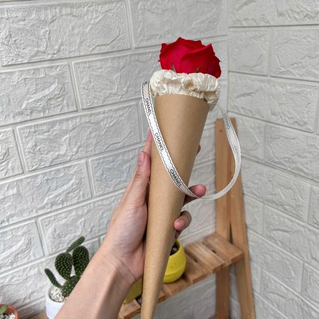 Bó hoa sáp ốc quế mini