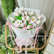Bó hoa hồng sáp mix tulip 40B