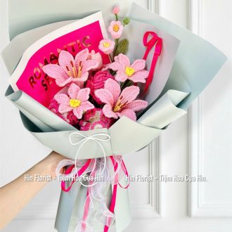 Bó hoa len hồng đậm nhạt