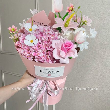Bó hoa sáp mix lụa hồng 9B
