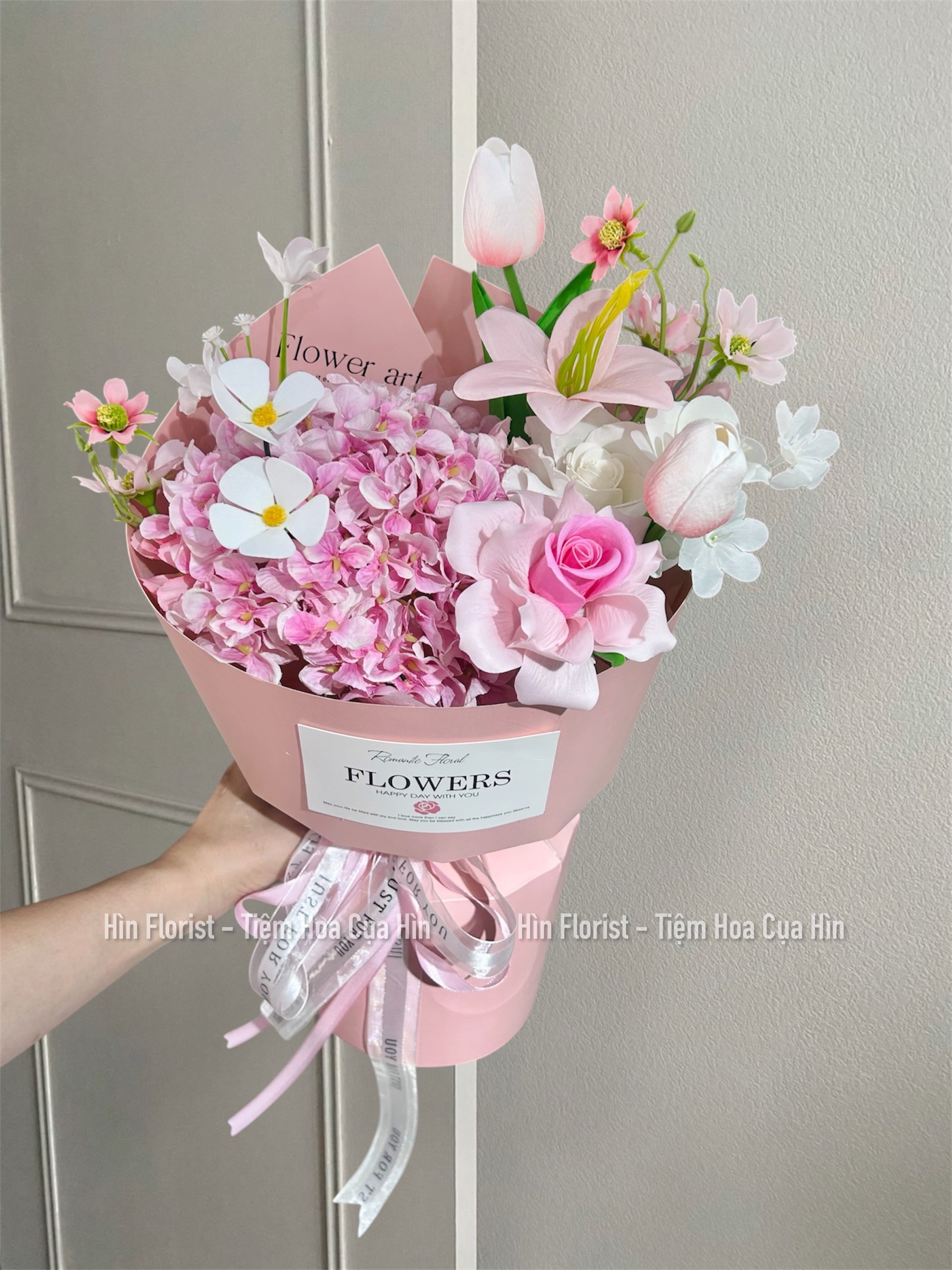 Bó hoa sáp mix lụa hồng 9B Bó hoa sáp mix lụa hồng 9B