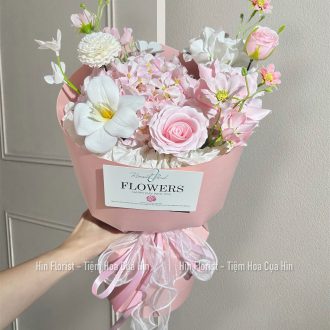 Bó hoa sáp mix lụa pastel