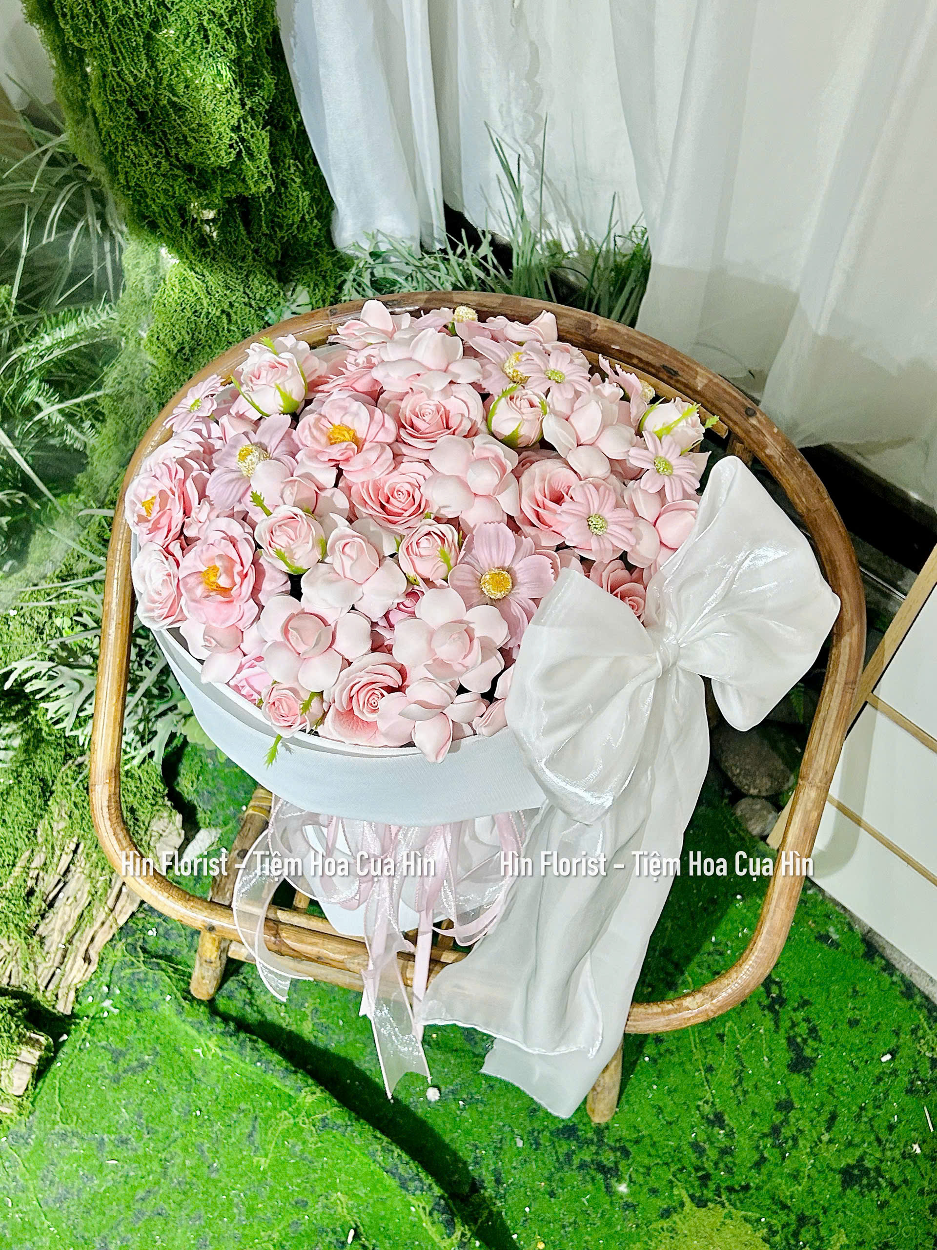 Bó hoa sáp mix tỷ muội 60B Bó hoa sáp mix tỷ muội 60B