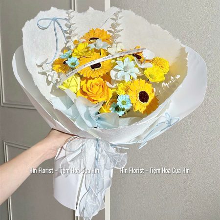 Bó hướng dương sáp mix xanh