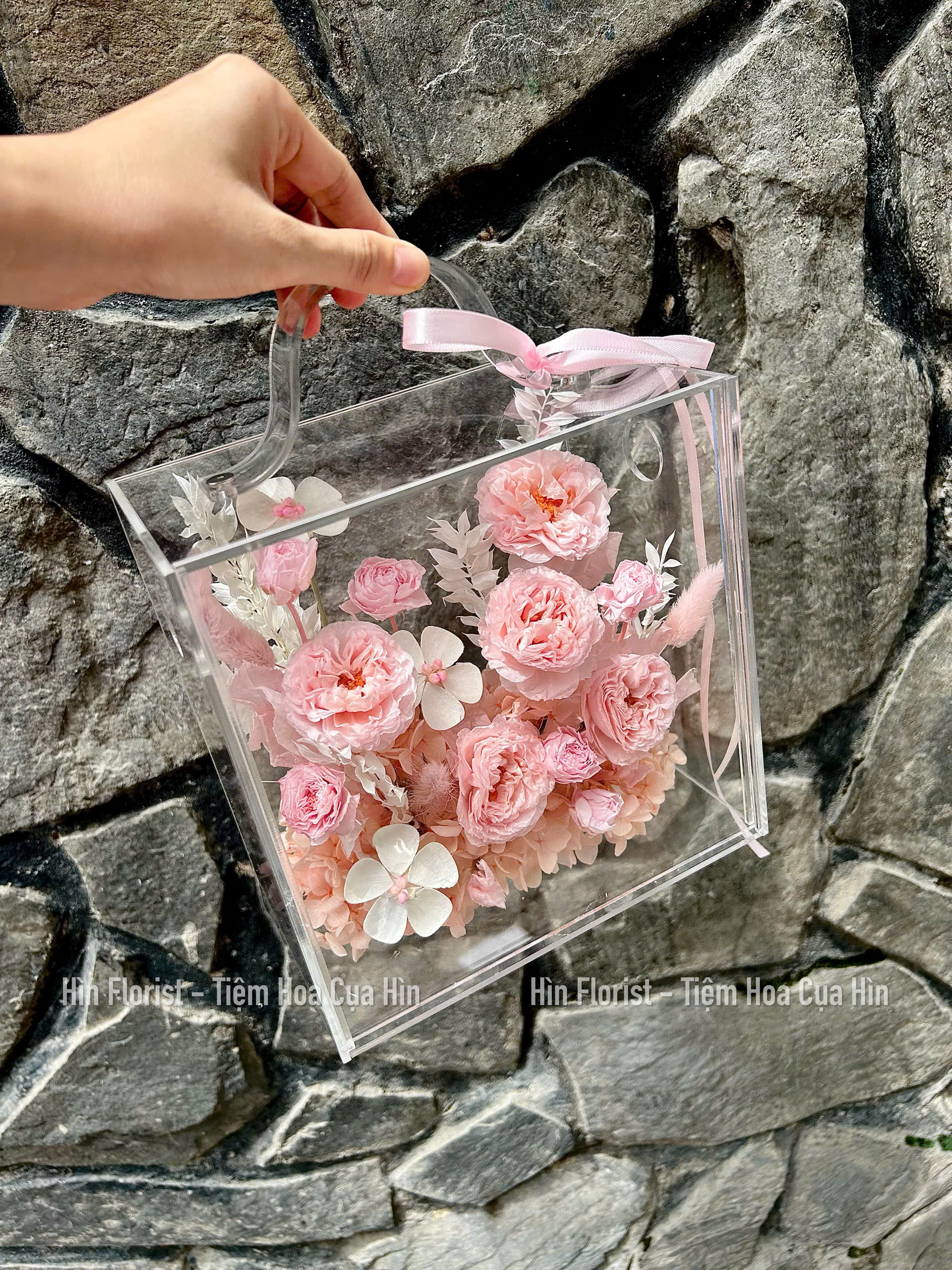 vali mini hoa khô hồng pastel vali mini hoa khô hồng pastel