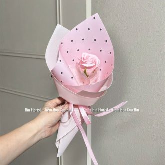Bó hoa sáp giấy chấm bi
