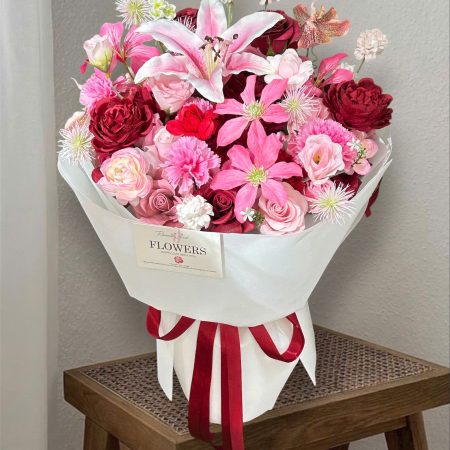 Bó hoa sáp mix lụa đỏ hồng