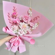 Hoa sáp mix lụa gói hồng